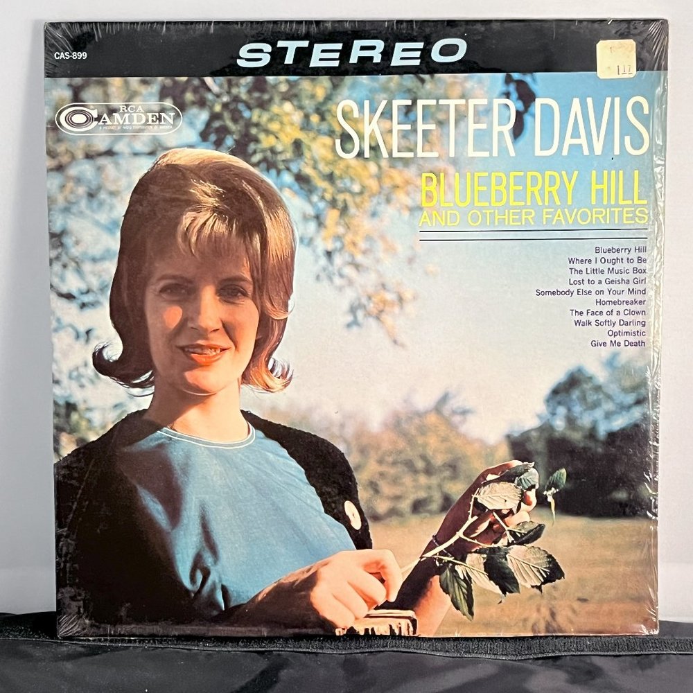 Vintage Vinyl Album Record LP Skeeter Davis Blueberry Hill & Other Favorites